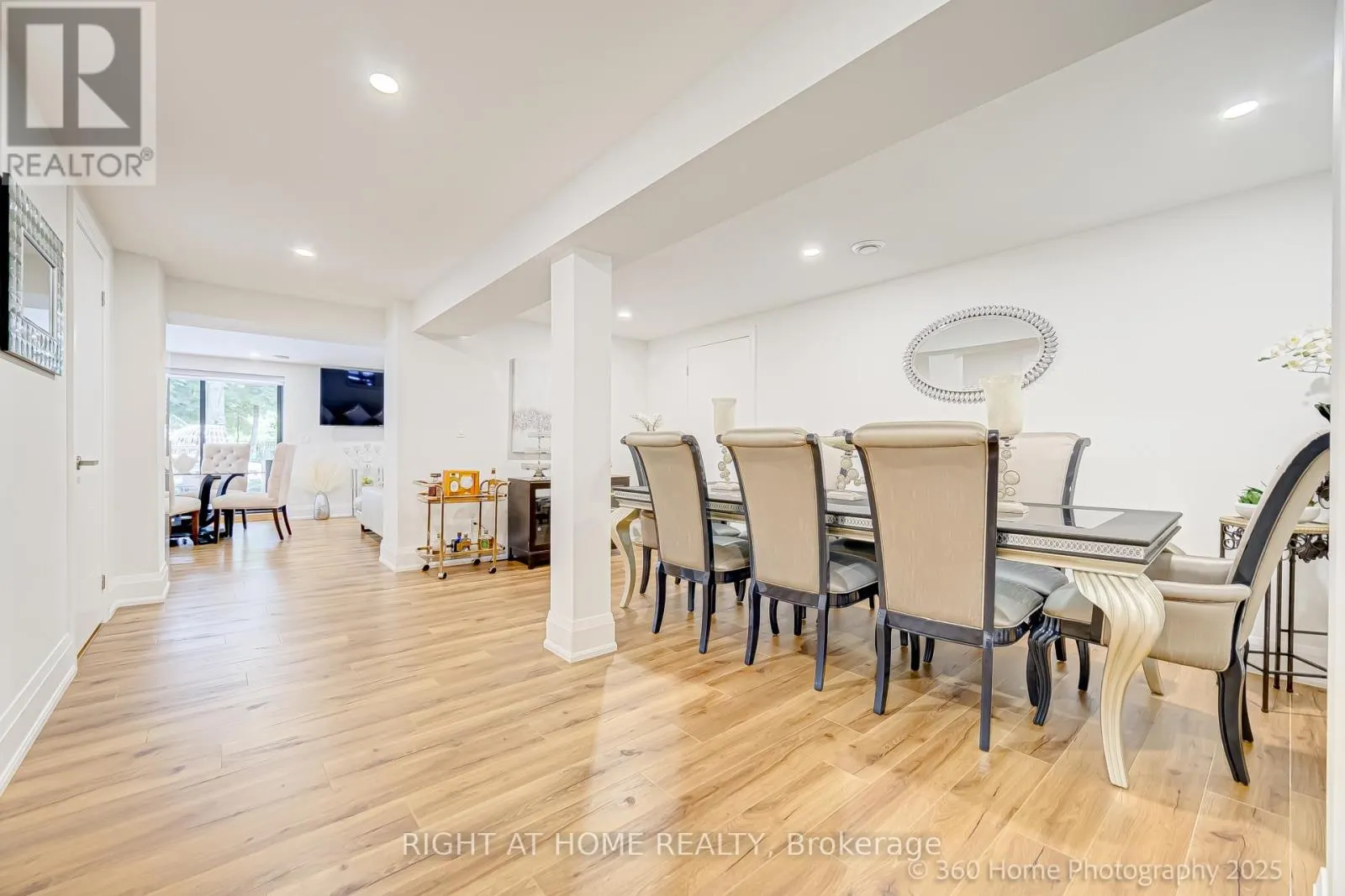 238 RENFORTH DRIVE