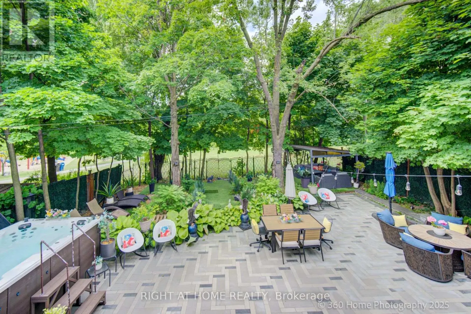 238 RENFORTH DRIVE