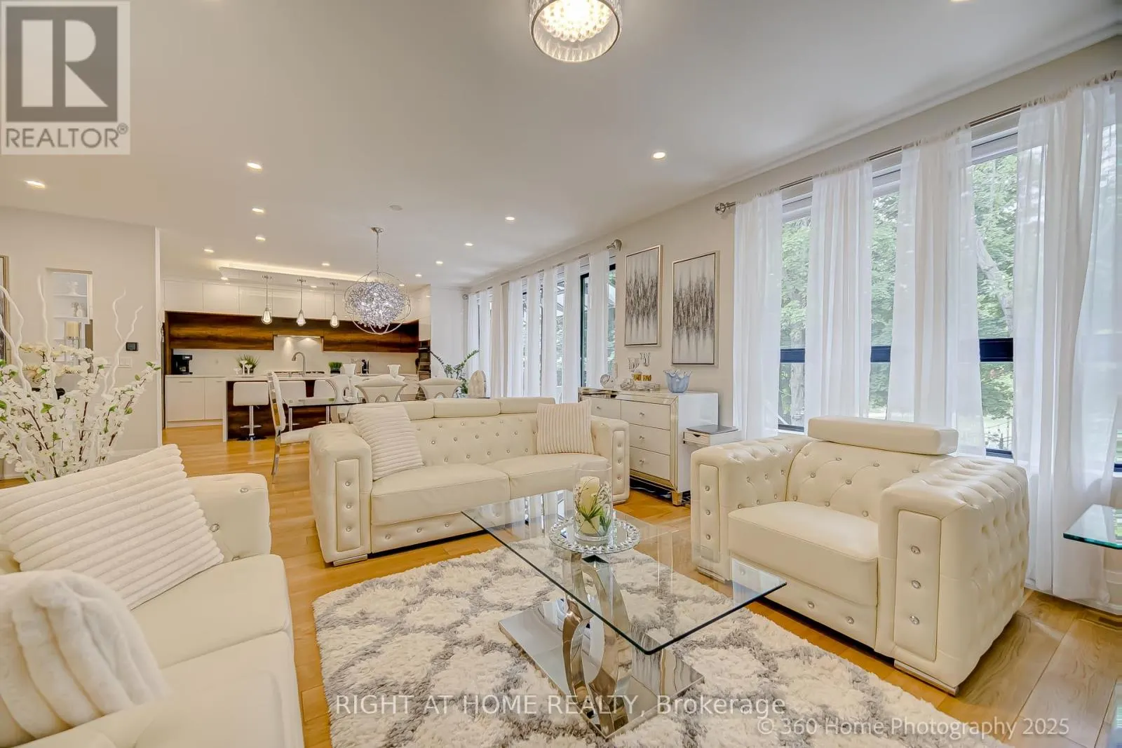 238 RENFORTH DRIVE