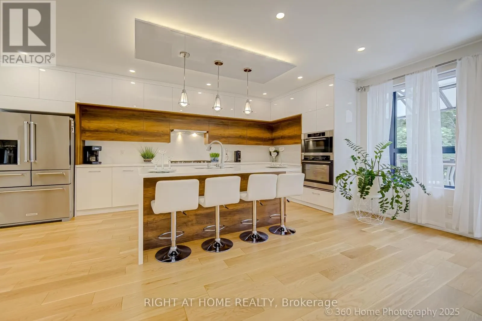 238 RENFORTH DRIVE