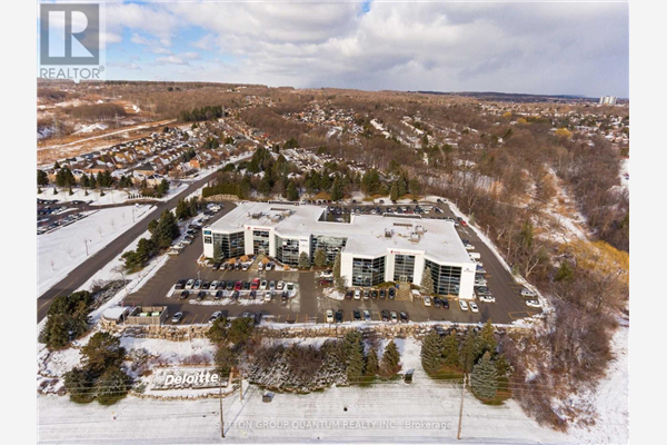 #300 -1005 SKYVIEW DR, Burlington