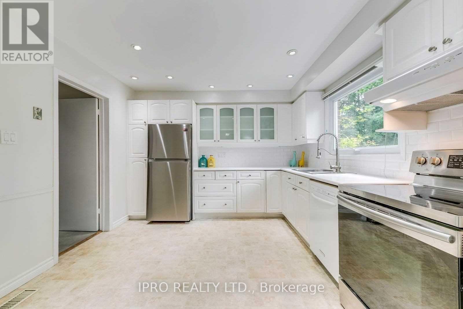 Listing W5754409 - Large Photo # 11