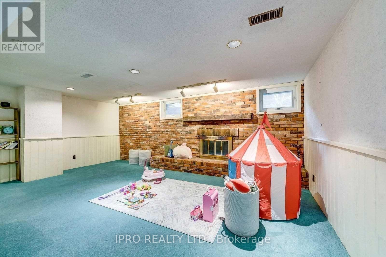 Listing W5754409 - Large Photo # 28