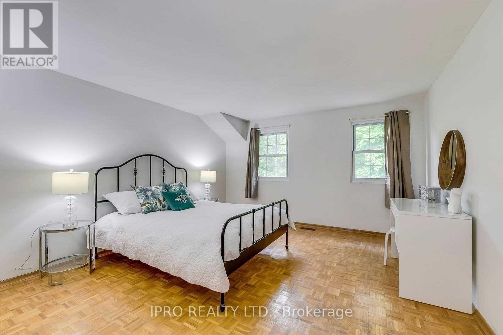 Listing W5754409 - Large Photo # 25