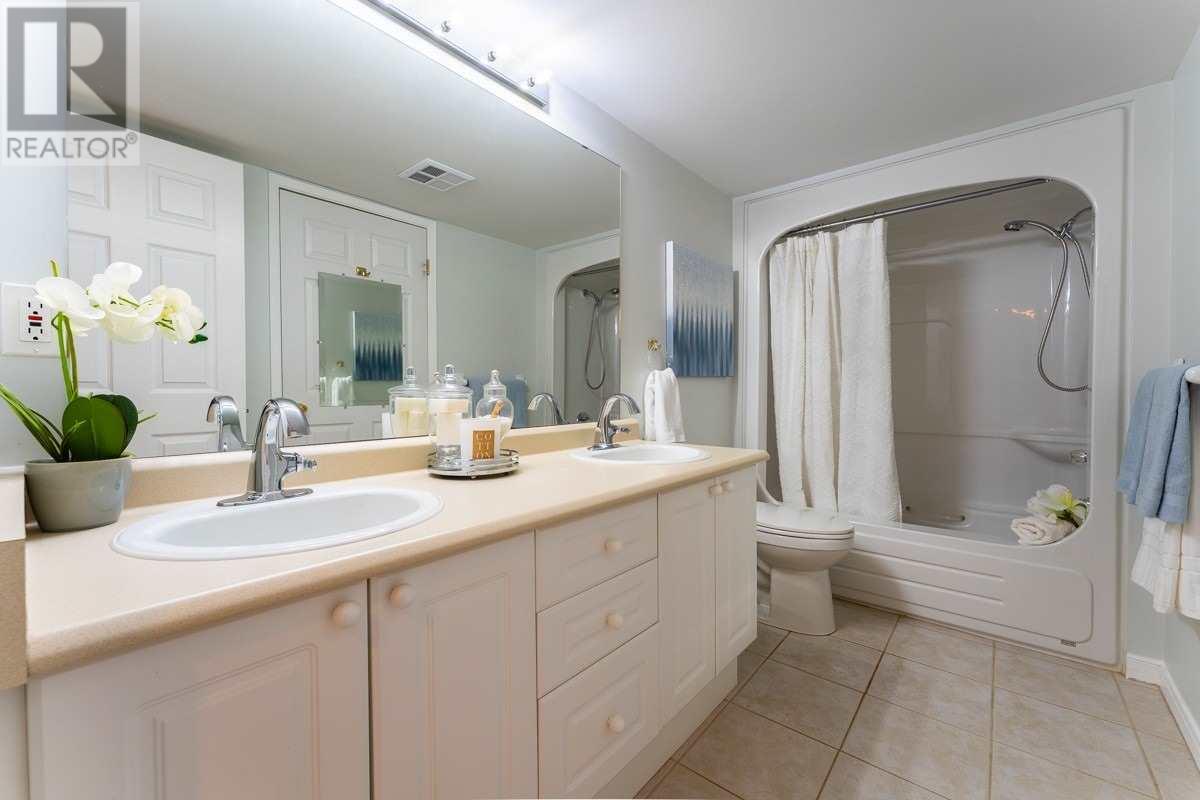 Listing W5842157 - Large Photo # 19