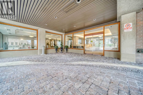#1703 -4235 SHERWOODTOWNE BLVD, Mississauga