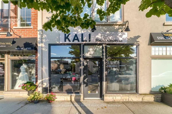 2346 LAKESHORE RD W, Oakville