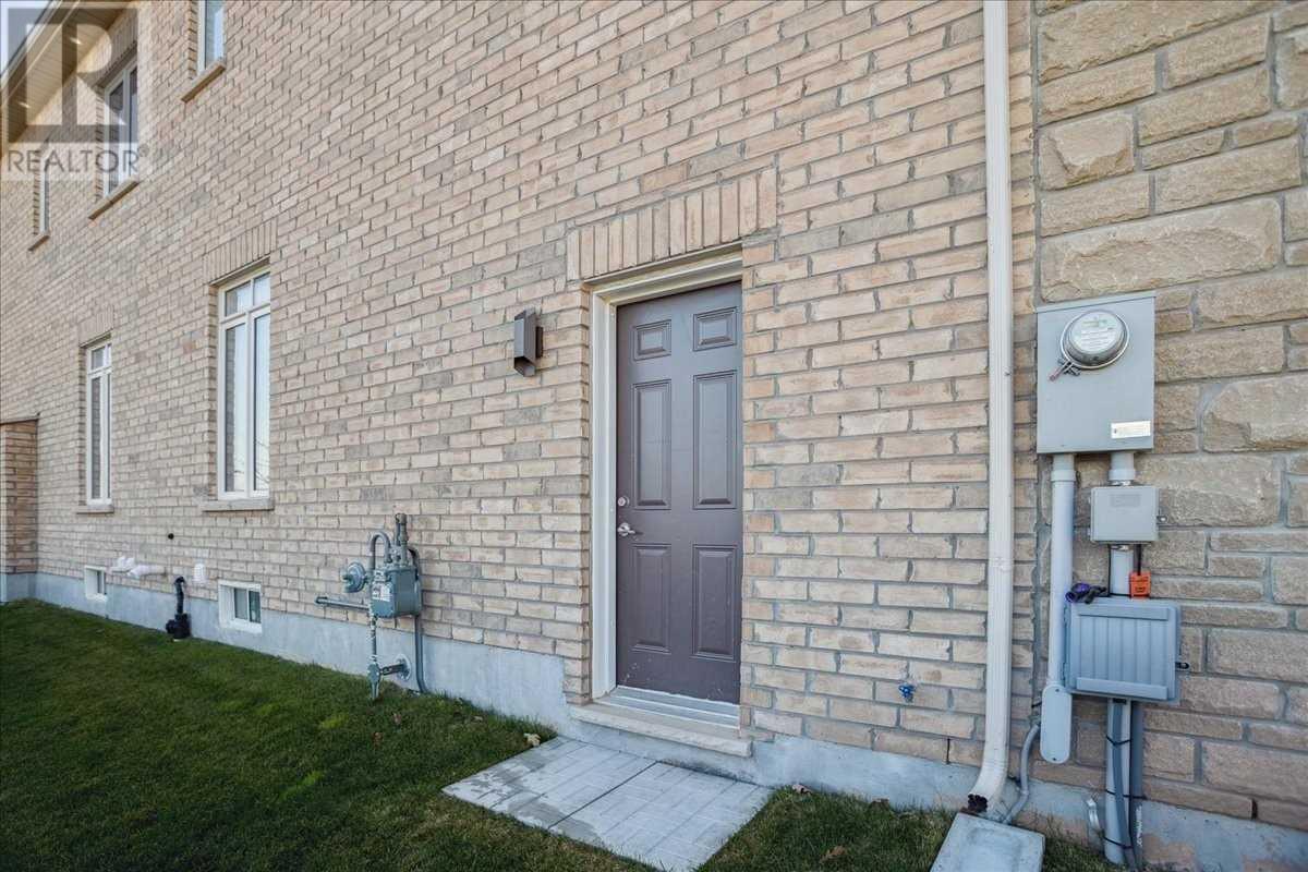 Listing W5874390 - Large Photo # 2