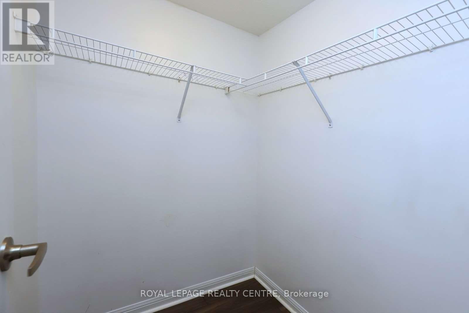 Listing W5878783 - Large Photo # 16