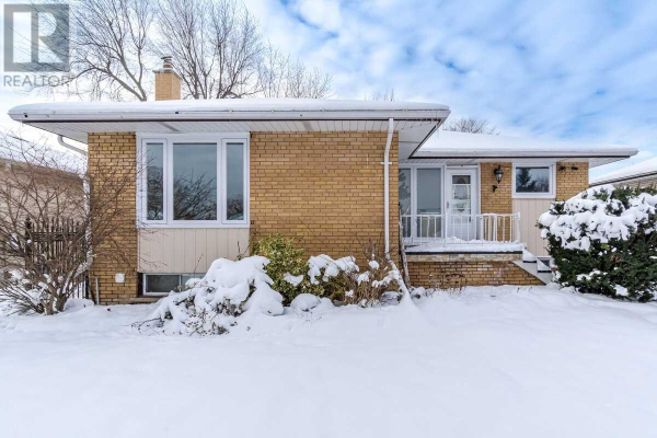 21 CONISTON AVE, Brampton