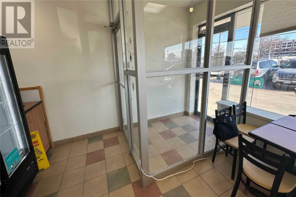 #4 -187 CROSS AVE, Oakville