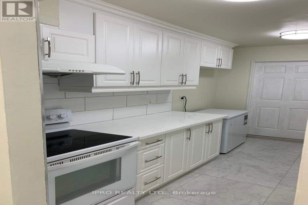 #1413 -340 DIXON RD, Toronto