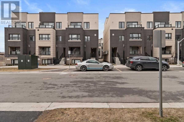 #512 -1127 COOKE BLVD, Burlington