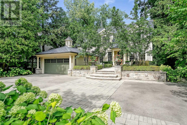 317 CHARTWELL RD, Oakville