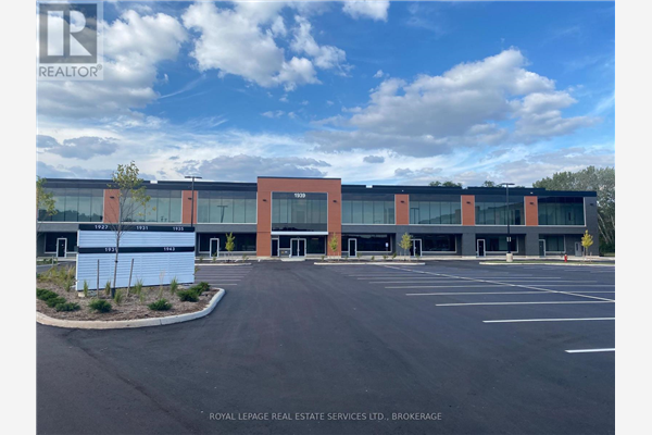 #206 -1939 IRONOAK WAY, Oakville