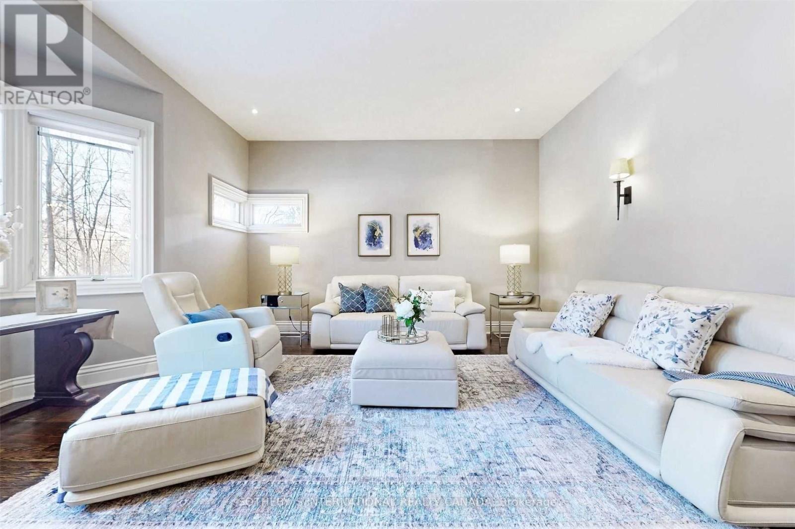 Listing W5936321 - Large Photo # 4