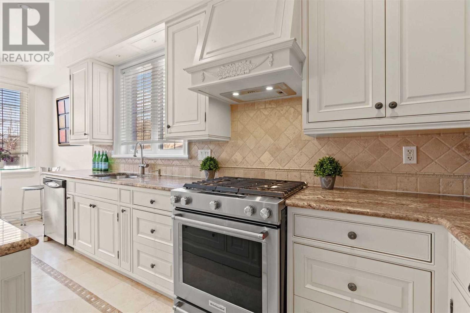 Listing W5947209 - Large Photo # 12