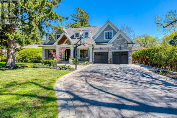367 MAPLE GROVE DR, Oakville