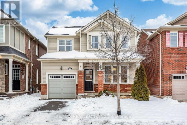 298 GLEAVE TERR, Milton