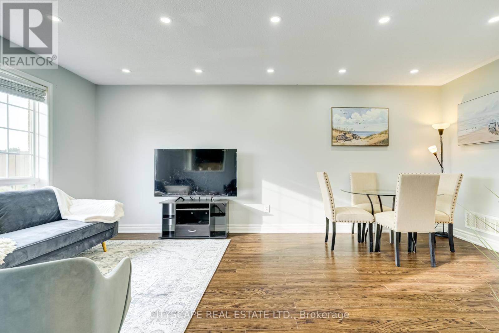 Listing W5989356 - Large Photo # 13