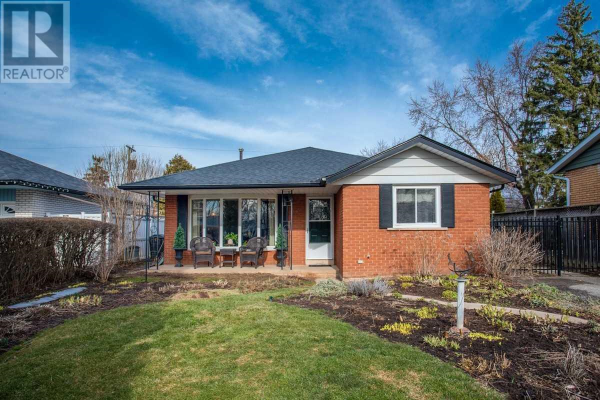 5399 CLIVE CRES, Burlington