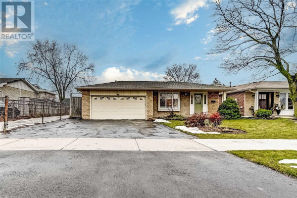 857 WILLOW AVE, Milton
