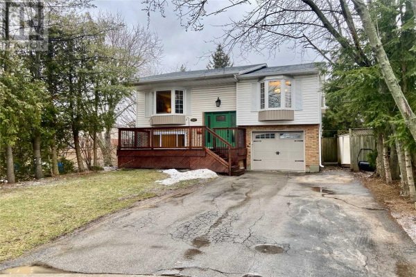 2207 DONALD RD, Burlington