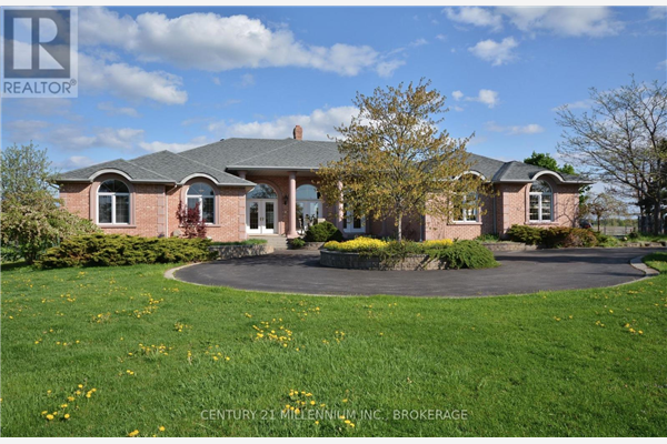 2738 LOWER BASE LINE W, Milton