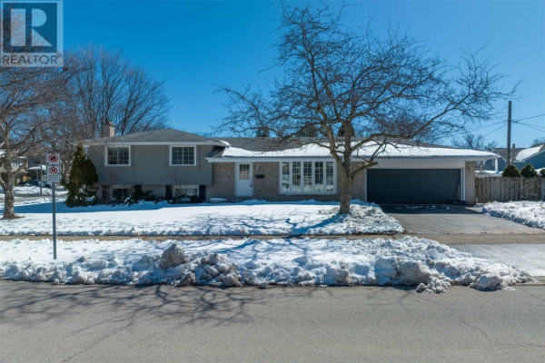 5014 FERN DR, Burlington