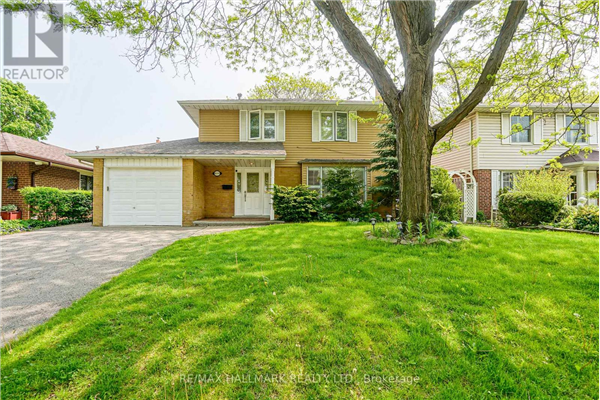 7 DEANECREST RD, Toronto