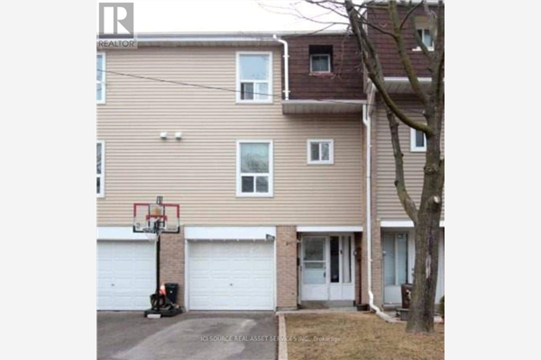66 ENMOUNT DR, Brampton