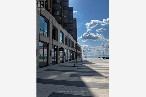 #109 -2060 LAKESHORE RD, Burlington