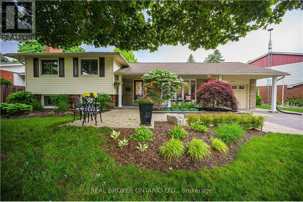 3387 REGAL RD, Burlington