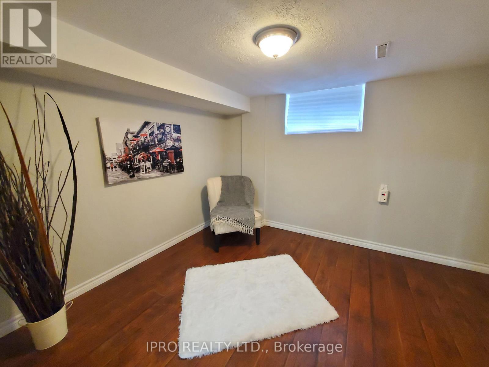 Listing W6036656 - Large Photo # 16