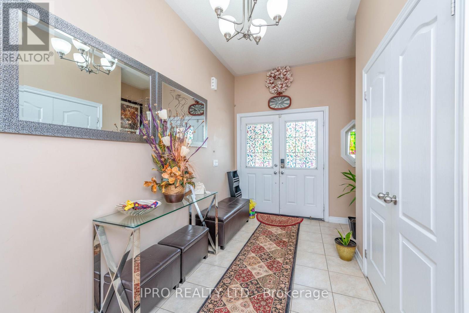 Listing W6042136 - Large Photo # 1