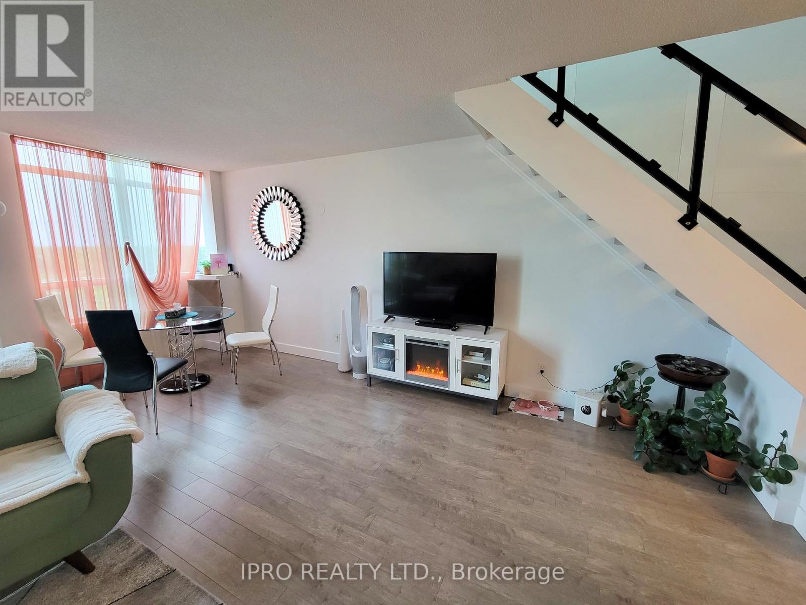 Listing W6044252 - Large Photo # 6