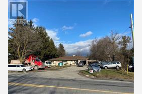 8645 TRAFALGAR RD E, Halton Hills