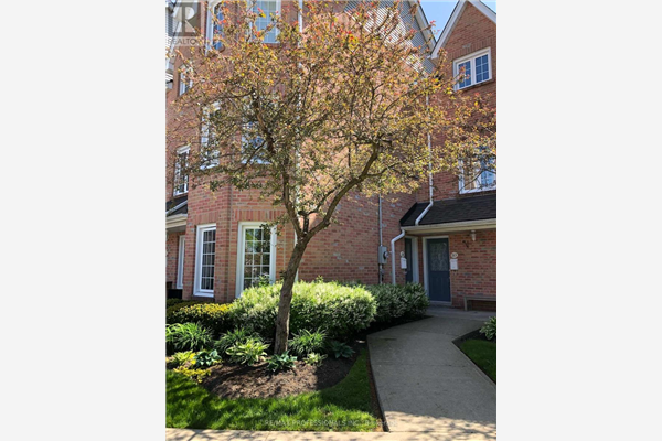 #110 -2110 CLEAVER AVE, Burlington