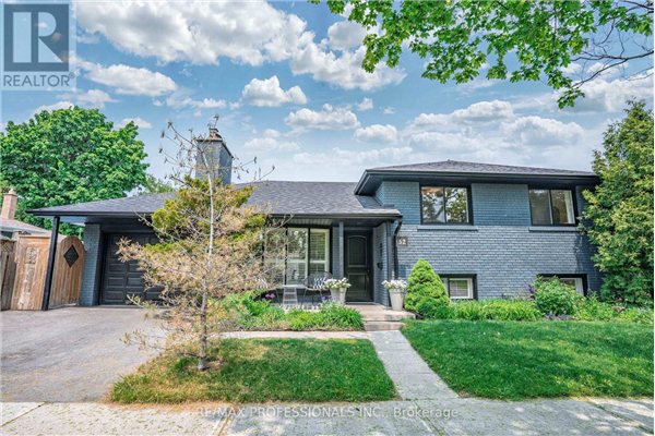 52 WARESIDE RD, Toronto