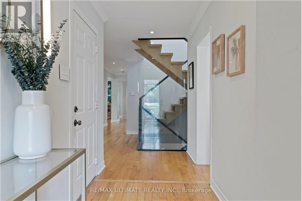 1227 CLARKSON RD N, Mississauga