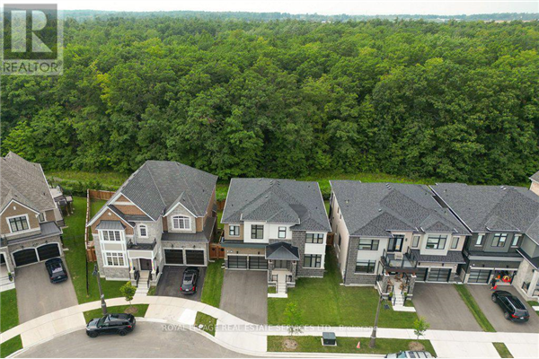 407 SPYGLASS GREEN, Oakville