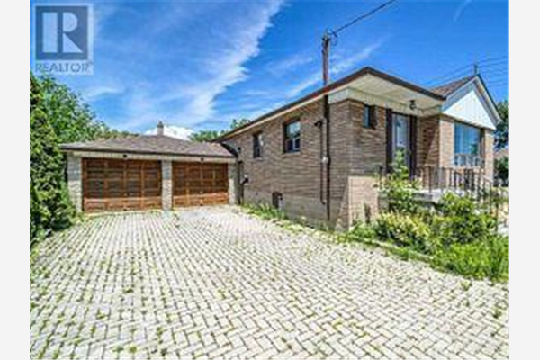 276 LANOR AVE, Toronto