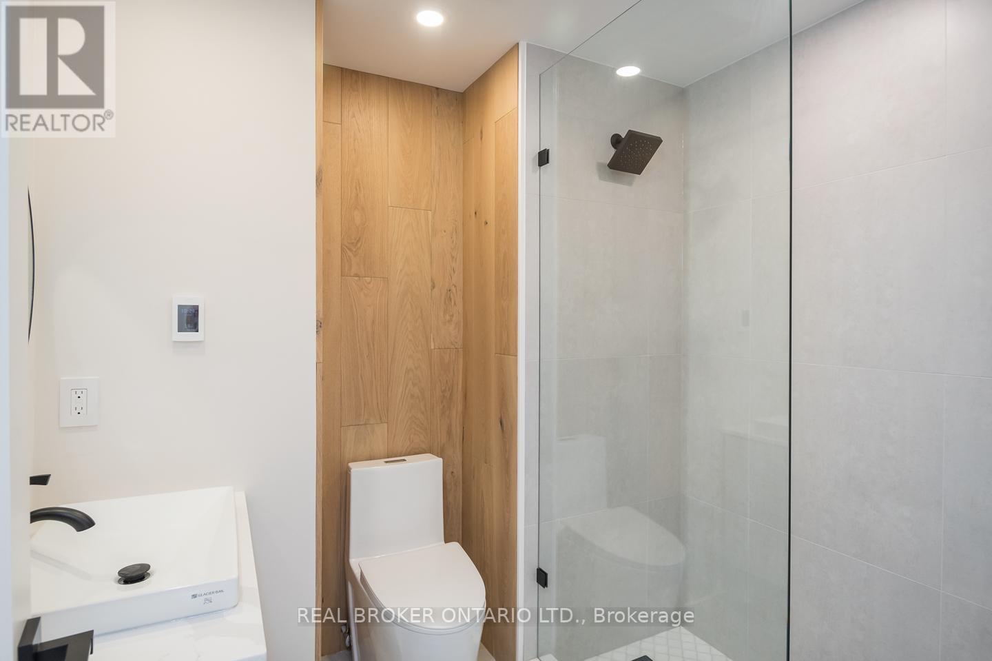 Listing W6740402 - Large Photo # 40