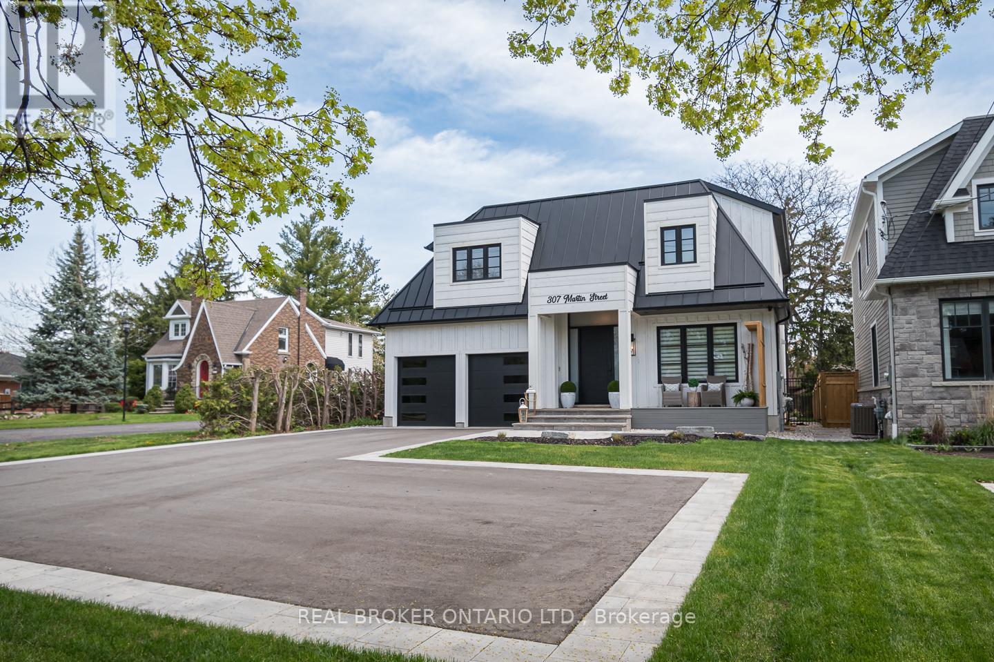 Listing W6740402 - Large Photo # 1