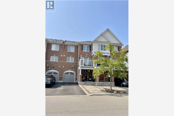 1655 COPELAND CIRC, Milton
