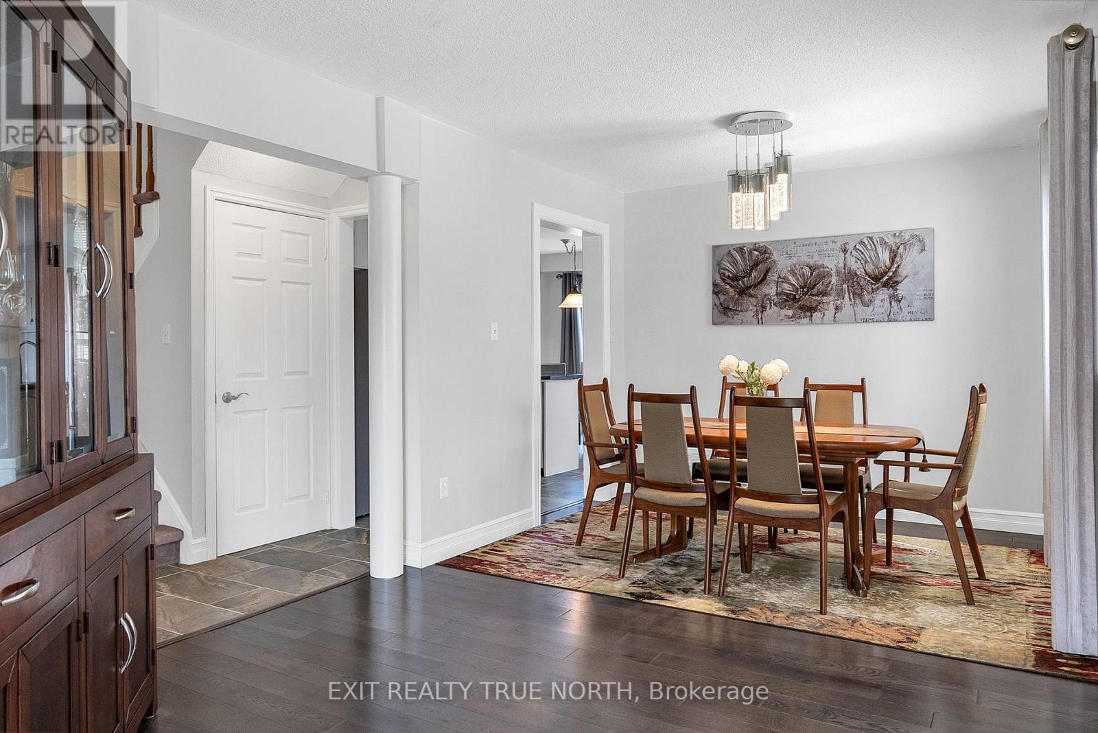Listing W6780616 - Large Photo # 3