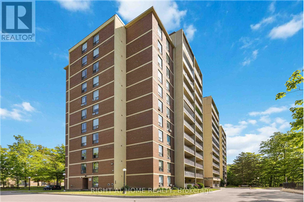 #509 -15 LONDON GREEN CRT, Toronto