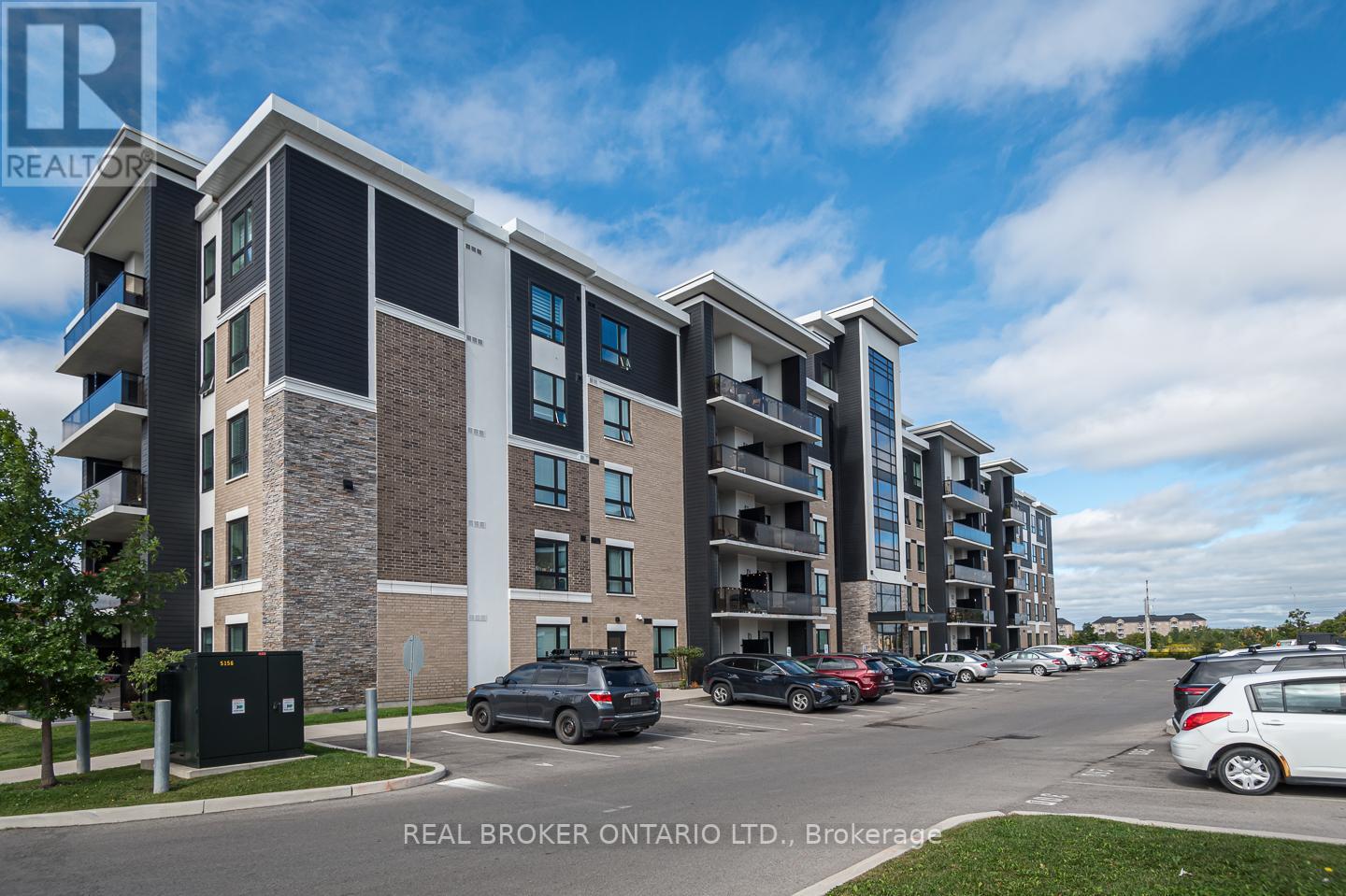 #302 -620 SAUVE ST, #302