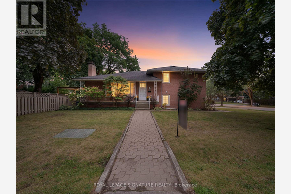 52 OLDHAM RD, Toronto