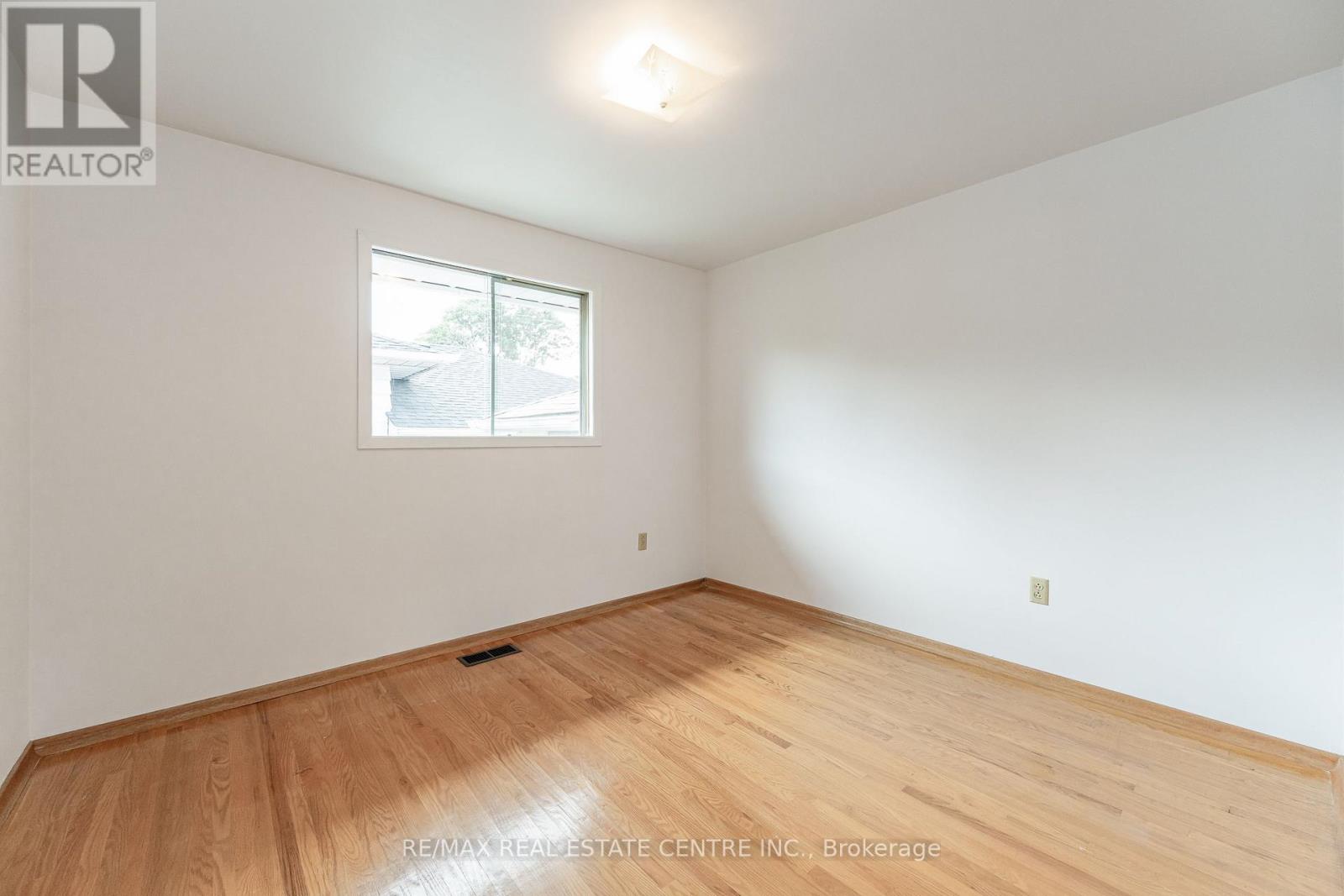 Listing W6813300 - Large Photo # 10